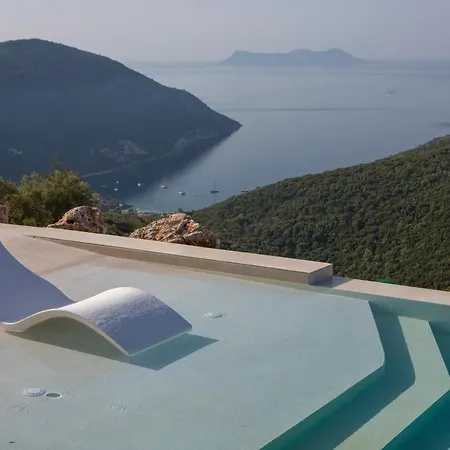 Armante Supreme Villas-villa Nicole ヴィラ Fternón