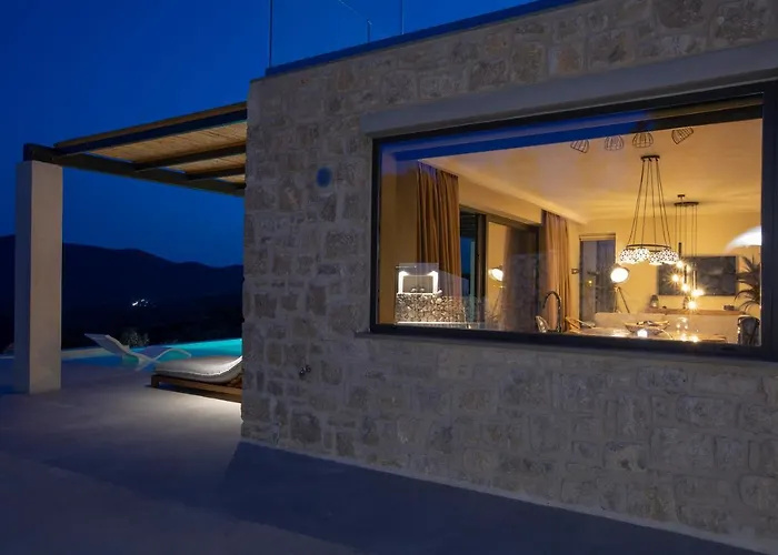 Villa Armante Supreme Villas-villa Nicole