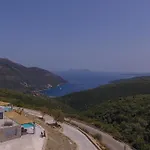 Armante Supreme Villas-villa Nicole Vilă Fternon